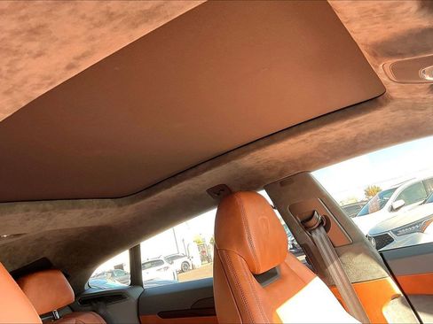 Used 2022 Lamborghini Urus image 26