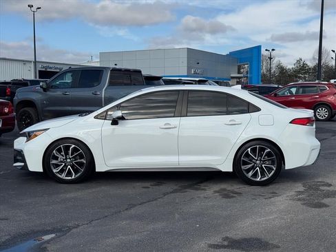 Used 2021 Toyota Corolla SE image 6
