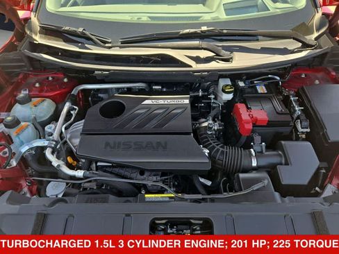 Used 2025 Nissan Rogue SL w/ SL Premium Package FWD image 13