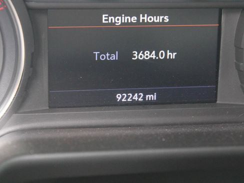 Used 2021 Chevrolet Tahoe Z71 w/ Z71 Signature Package image 10