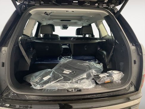 New 2026 Hyundai Palisade Limited image 8