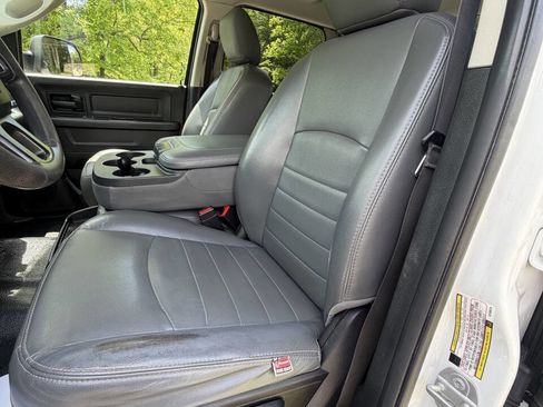 Used 2018 RAM 3500 Tradesman w/ Chrome Appearance Group AWD/4WD image 29