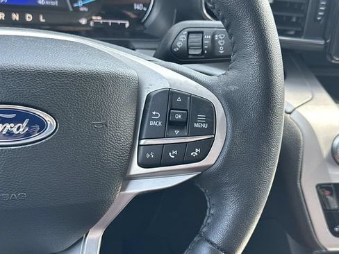 Certified 2023 Ford Explorer XLT w/ Equipment Group 202A AWD/4WD image 31