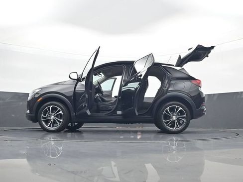 Certified 2021 Buick Encore GX Essence AWD/4WD image 34