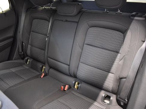 Used 2025 Chevrolet Equinox LT image 7