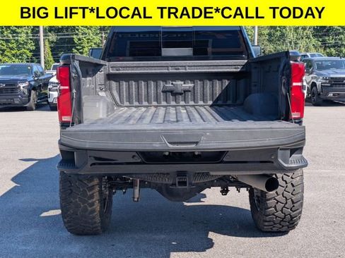 Used 2025 Chevrolet Silverado 2500 LT w/ Trail Boss Package AWD/4WD image 31