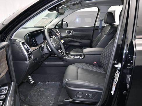 Used 2023 Kia Sorento SX Prestige AWD/4WD image 10