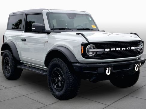 Used 2023 Ford Bronco Wildtrak AWD/4WD image 3