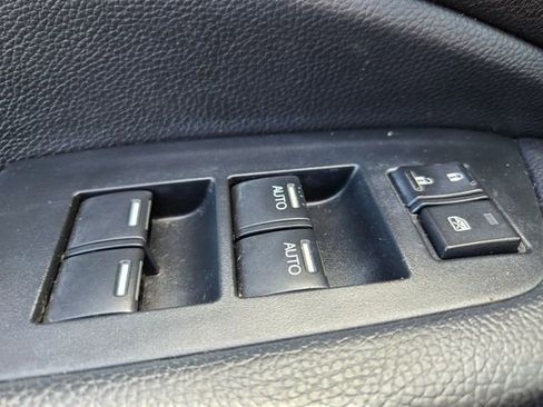 Used 2022 Honda Pilot EX-L image 37