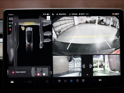 Used 2023 Tesla Model 3 Standard Range image 20