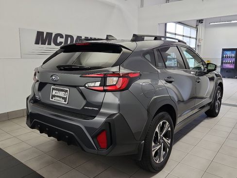 Used 2024 Subaru Crosstrek 2.0i Premium image 4