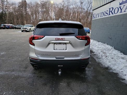 Used 2018 GMC Terrain SLE image 7