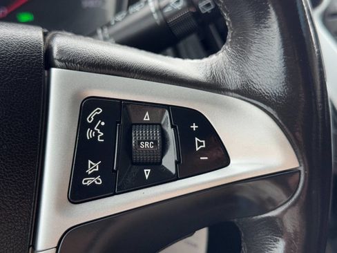 Used 2011 Chevrolet Equinox LT image 28