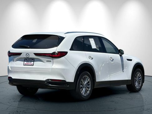 Used 2024 MAZDA CX-90 3.3 Turbo w/ Preferred Package AWD/4WD image 4