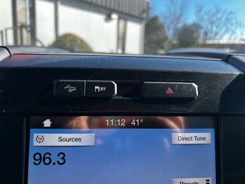 Used 2017 Ford F150 XLT w/ Equipment Group 302A Luxury image 23