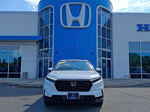 Used 2024 Honda CR-V EX-L image 2