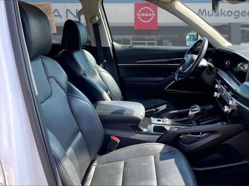 Used 2025 Kia Telluride S AWD/4WD image 28