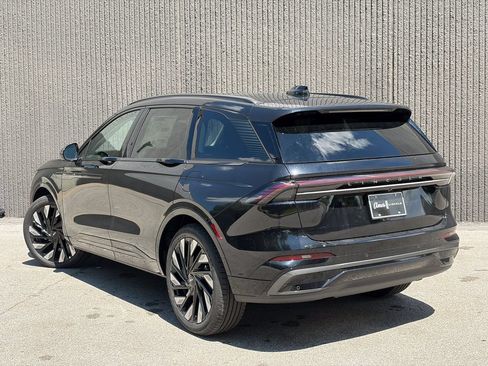 New 2026 Lincoln Nautilus Reserve w/ Jet Appearance Package AWD/4WD image 5