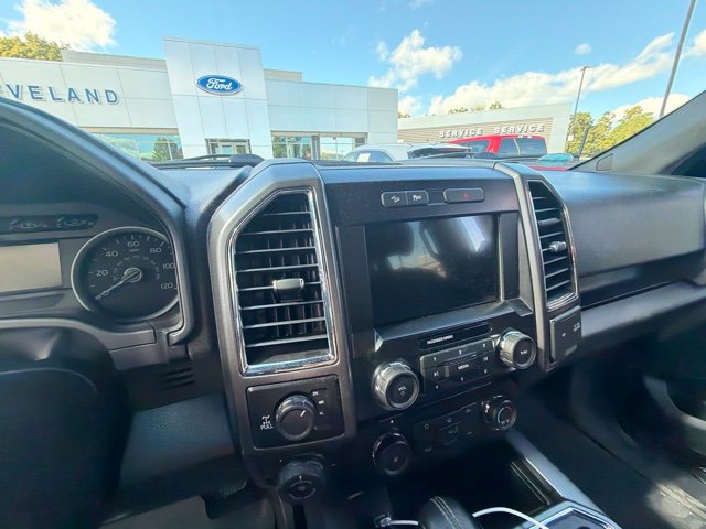 Used 2017 Ford F150 XLT w/ Equipment Group 302A Luxury AWD/4WD image 18