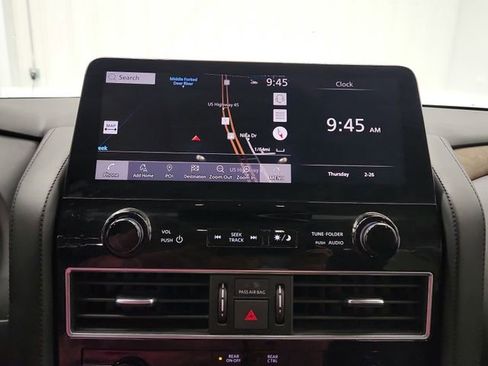 Used 2024 Nissan Armada SL image 23