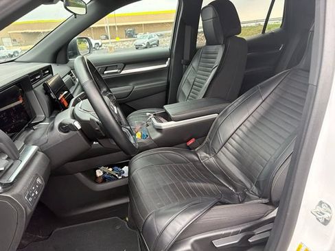 Used 2026 GMC Terrain Elevation w/ Black Edition AWD/4WD image 22