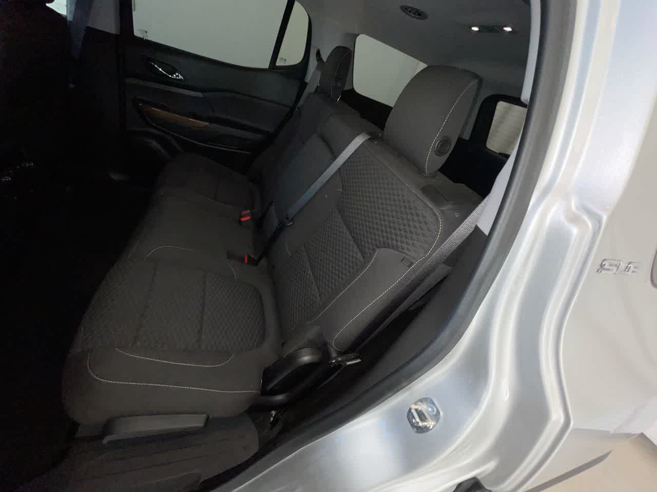 Used 2019 GMC Acadia SLE AWD/4WD image 22