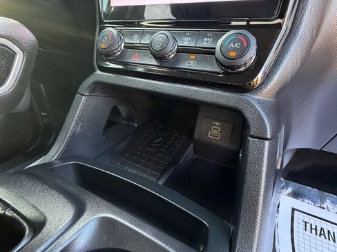 Used 2025 Ford Ranger XLT w/ Equipment Group 301A High AWD/4WD image 21