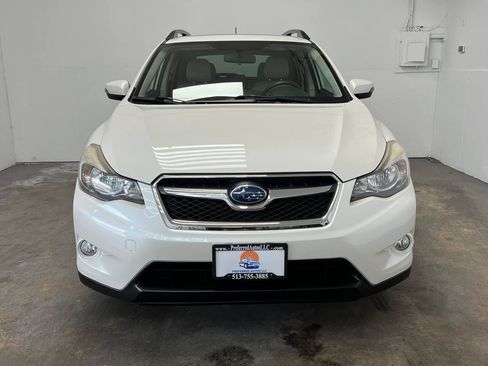 Used 2015 Subaru Crosstrek Touring AWD/4WD image 2