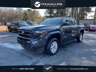 Used 2025 Toyota Tacoma SR5