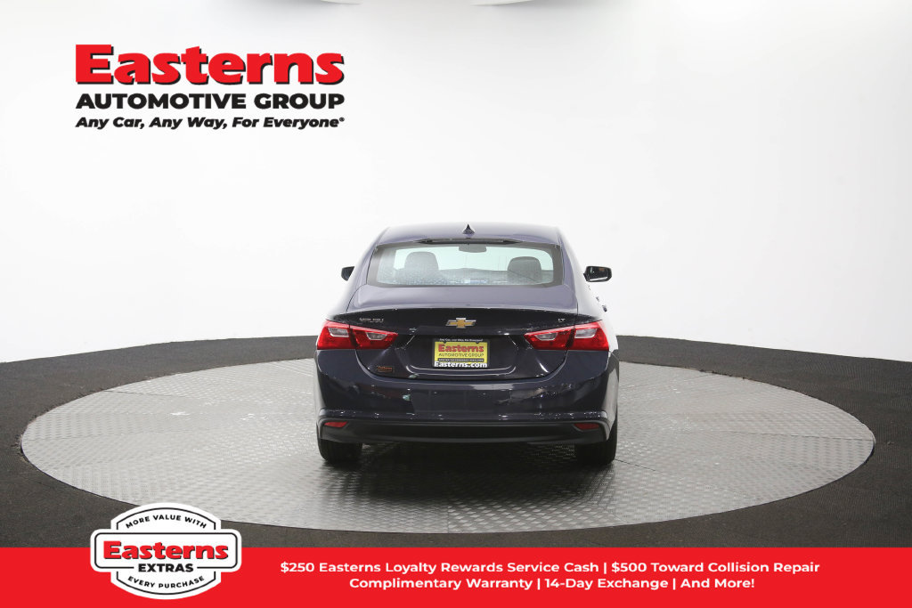 Used 2025 Chevrolet Malibu LT FWD image 37