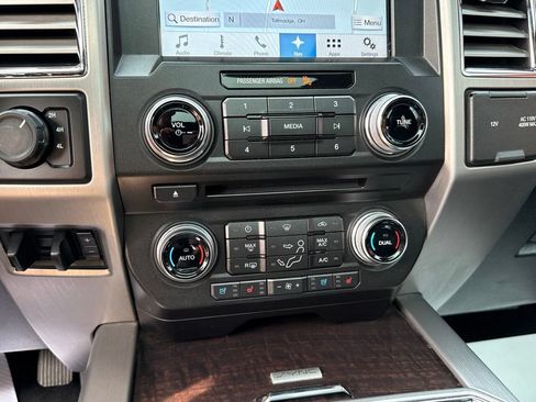 Used 2017 Ford F450 Platinum w/ Platinum Ultimate Package AWD/4WD image 42