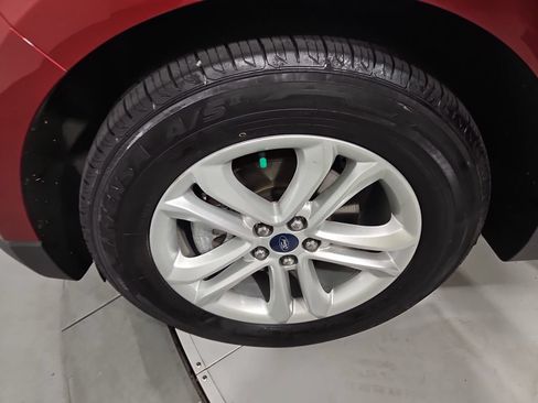 Used 2019 Ford Edge SEL w/ Equipment Group 201A FWD image 27