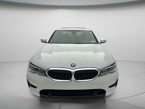 Used 2020 BMW 330i xDrive Sedan w/ Convenience Package AWD/4WD image 2