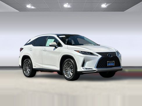 Used 2022 Lexus RX 450h AWD w/ Luxury Package image 6