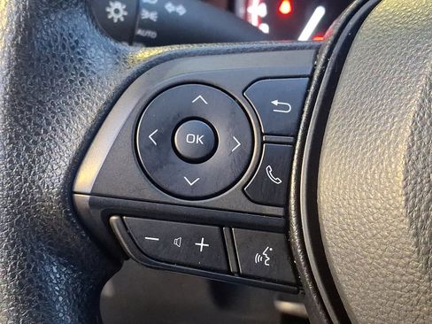 Used 2023 Toyota RAV4 XLE image 19