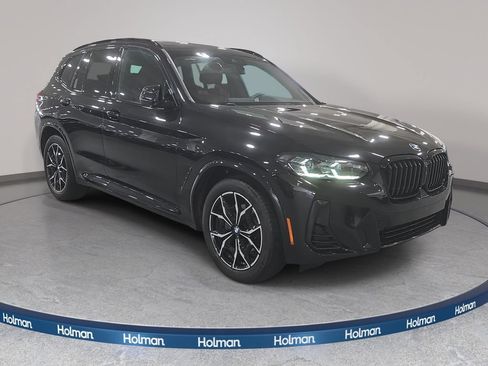 Used 2024 BMW X3 sDrive30i w/ M Sport Package RWD image 3