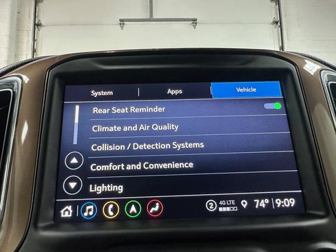 Used 2022 Chevrolet Silverado 3500 High Country AWD/4WD image 34