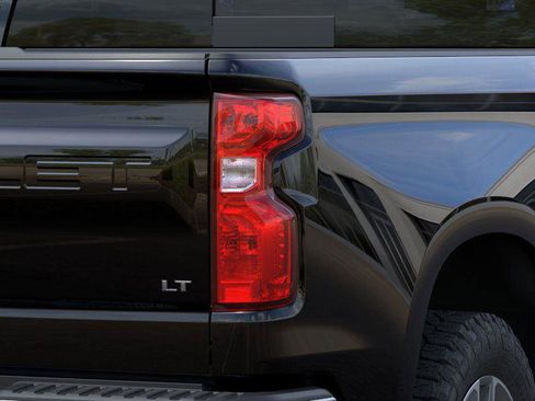 New 2026 Chevrolet Silverado 1500 LT image 11