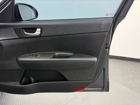 Used 2020 Kia Optima LX FWD image 23