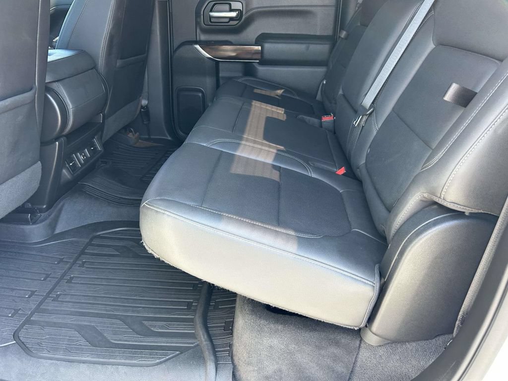 Used 2021 GMC Sierra 1500 SLT AWD/4WD image 16