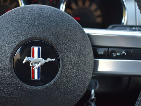 Used 2005 Ford Mustang GT image 22