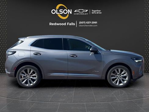 Used 2022 Buick Envision Avenir w/ Technology Package II AWD/4WD image 6