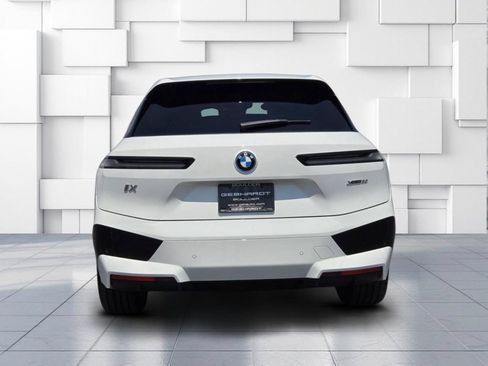 Certified 2024 BMW iX xDrive50 w/ Sport Package AWD/4WD image 6