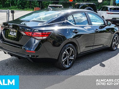 Used 2024 Nissan Sentra SV FWD image 5