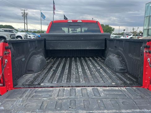 Used 2019 Ford F150 XLT w/ Equipment Group 302A Luxury AWD/4WD image 13
