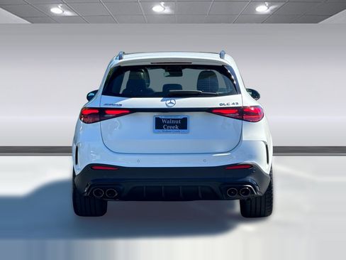 New 2025 Mercedes-Benz GLC 43 AMG 4MATIC image 9