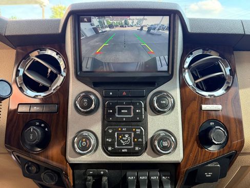Used 2015 Ford F350 Lariat w/ Lariat Ultimate Package AWD/4WD image 26