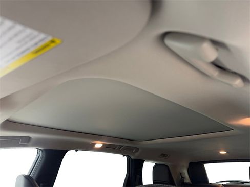 Used 2023 INFINITI QX60 Luxe w/ Cargo Package image 77