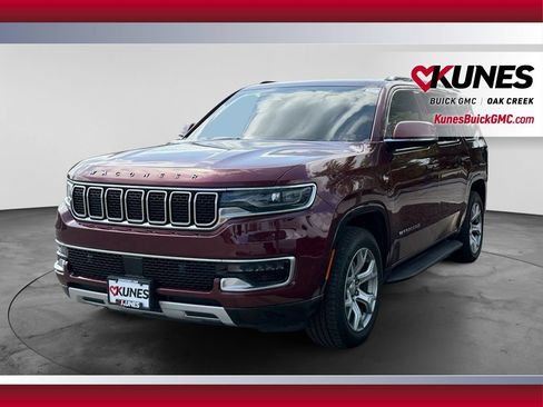 Used 2022 Jeep Wagoneer Series II AWD/4WD image 5