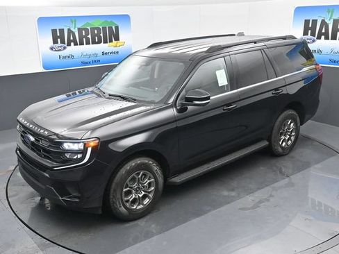 New 2026 Ford Expedition Active RWD image 25